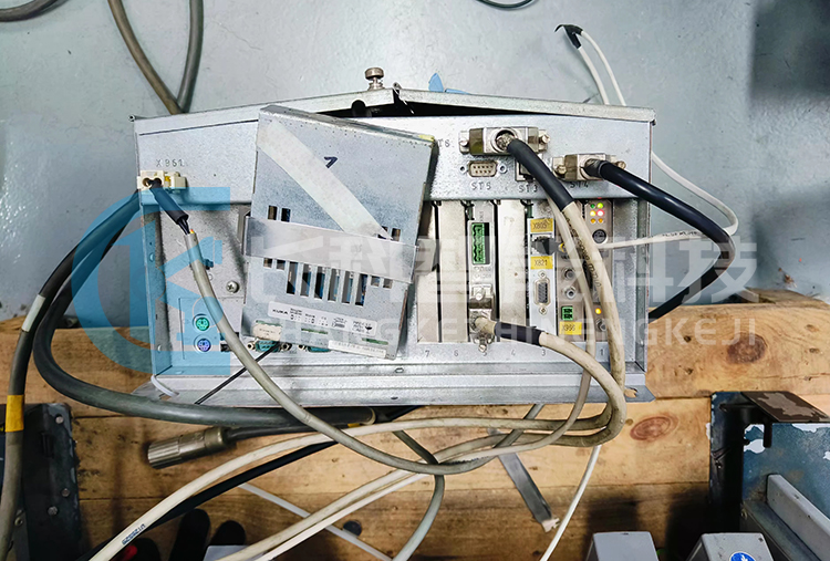 庫卡KPC ed05主機00-132-566維修 庫卡KPC ed05主機00-132-566維修